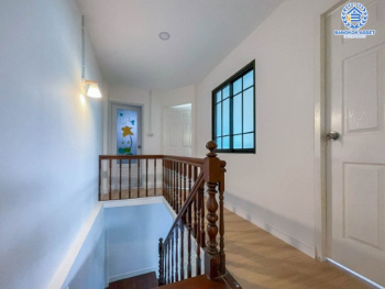 *****ทาวน์เฮ้าส์มือสองย่านนนทบุรี ม.ซอยเรวดี57 ติวานนท์ บนเนื้อที่ 17 ตร.ว. ฟังก์ชัน 3 ห้องนอน 2 ห้องน้ำ 1 ที่จอดรถ บ้านรีโนเวทใหม่ สภาพนางฟ้า พร้อมอยู่ เพียง 5 นาทีก็ถึงรถไฟฟ้าสายสีม่วง "สถานีบางกระสอ" ใกล้ทางด่วน "งามวงศ์วาน" จองด่วน!